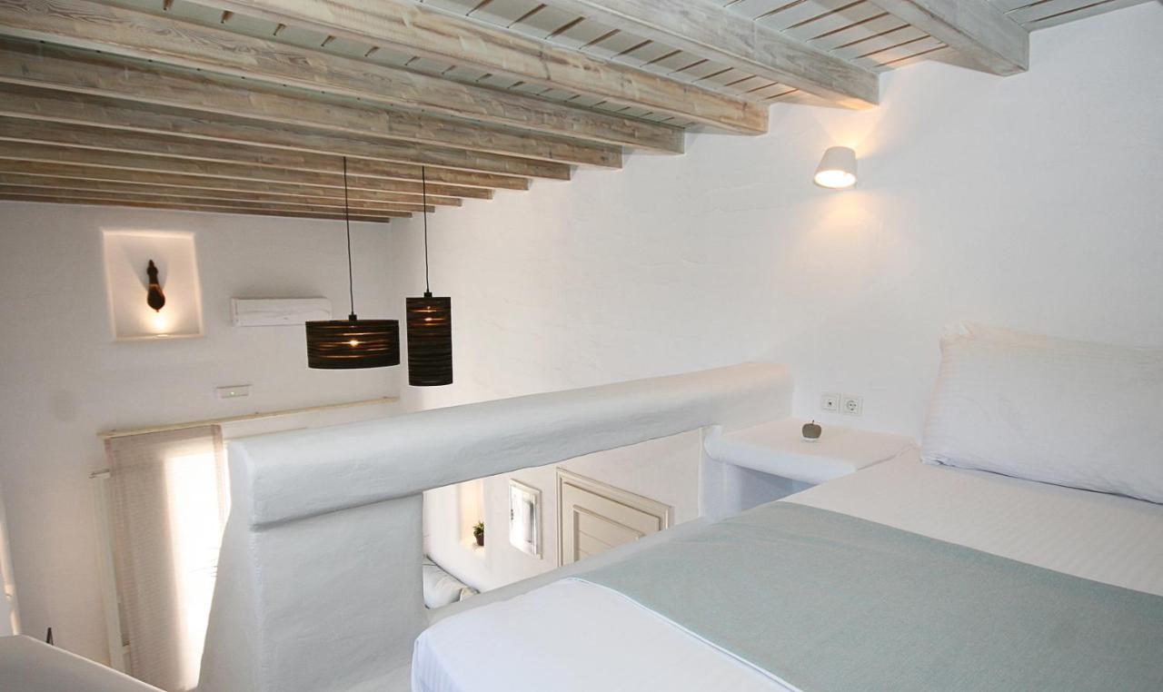 5 Traditional Suites Livadi  Bagian luar foto