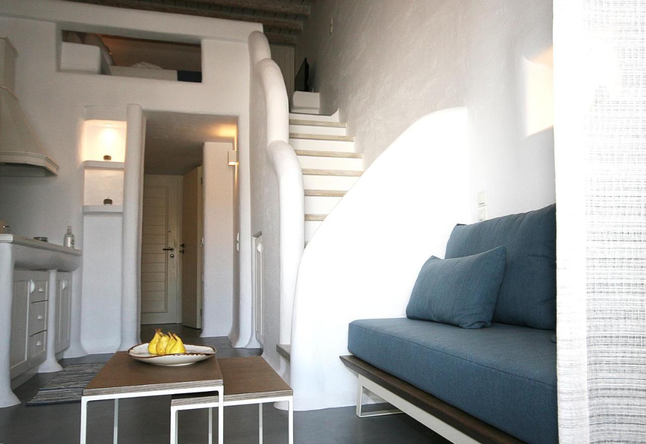 5 Traditional Suites Livadi  Bagian luar foto