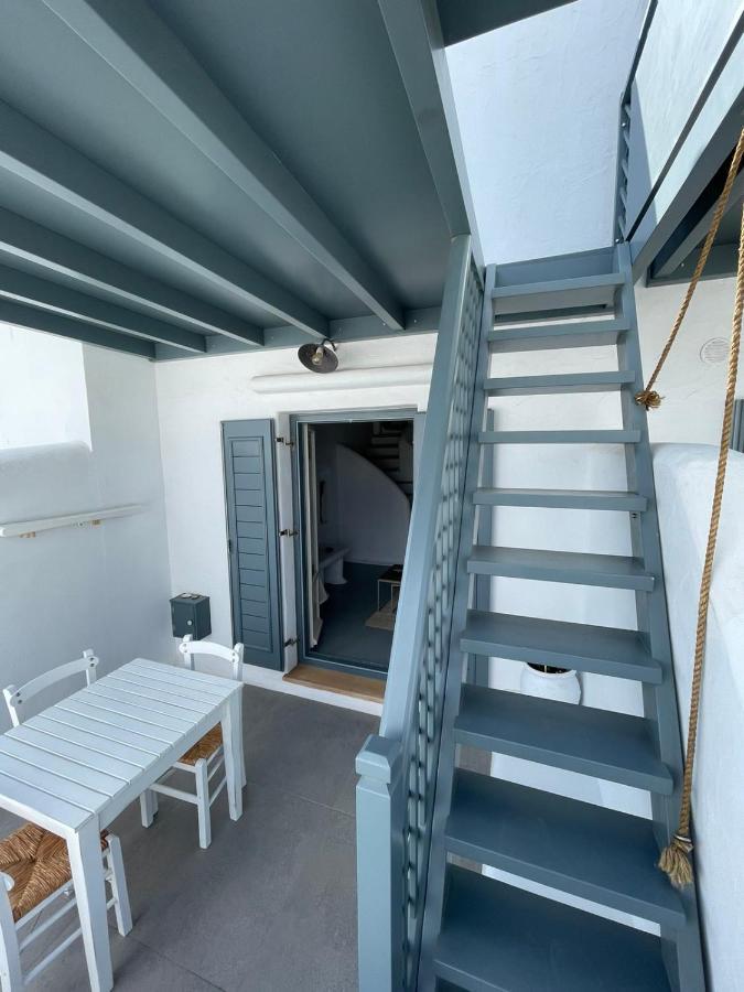 5 Traditional Suites Livadi  Bagian luar foto