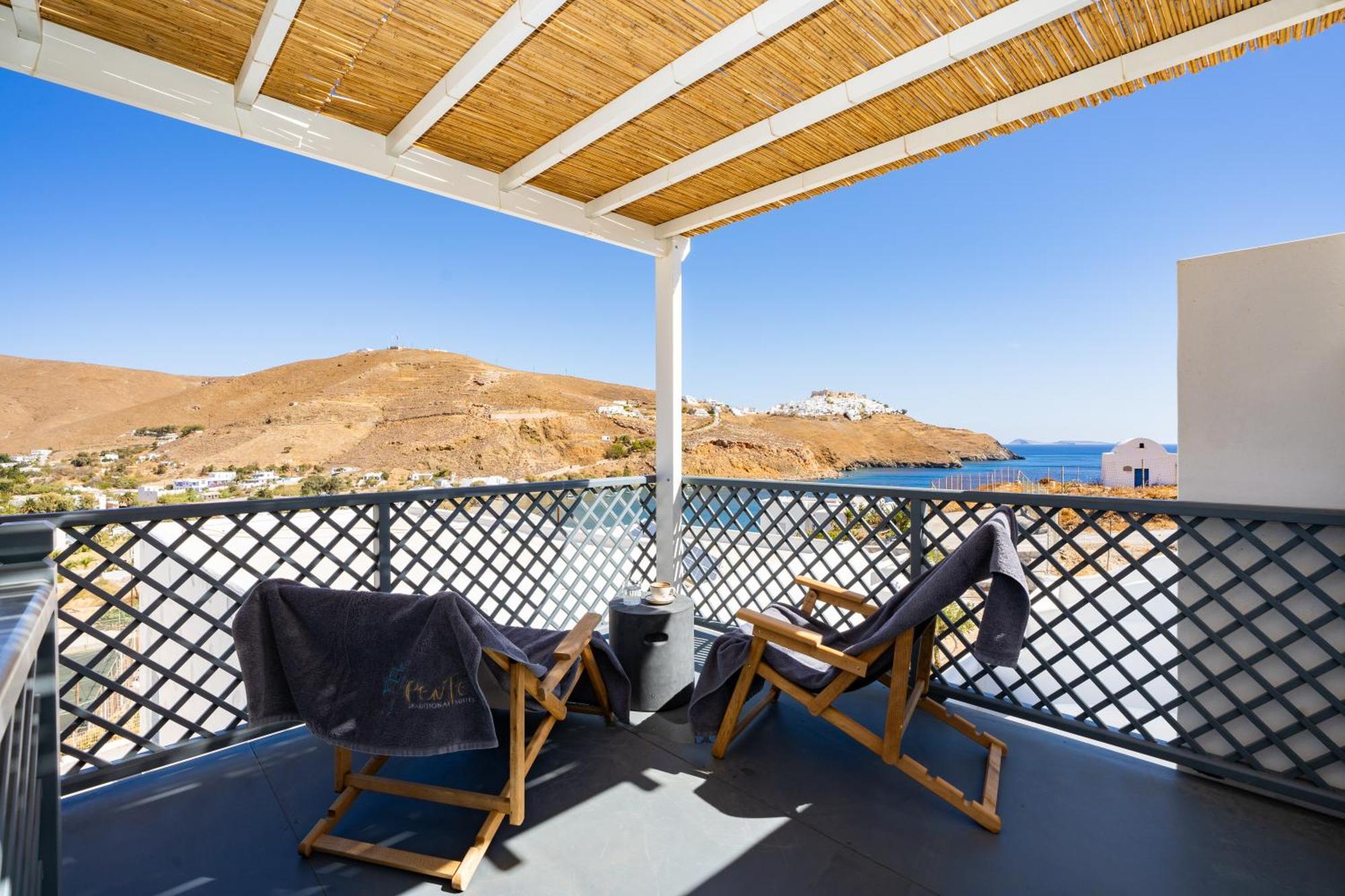 5 Traditional Suites Livadi  Bagian luar foto